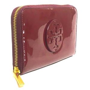 Tory Burch Emblem Wallet